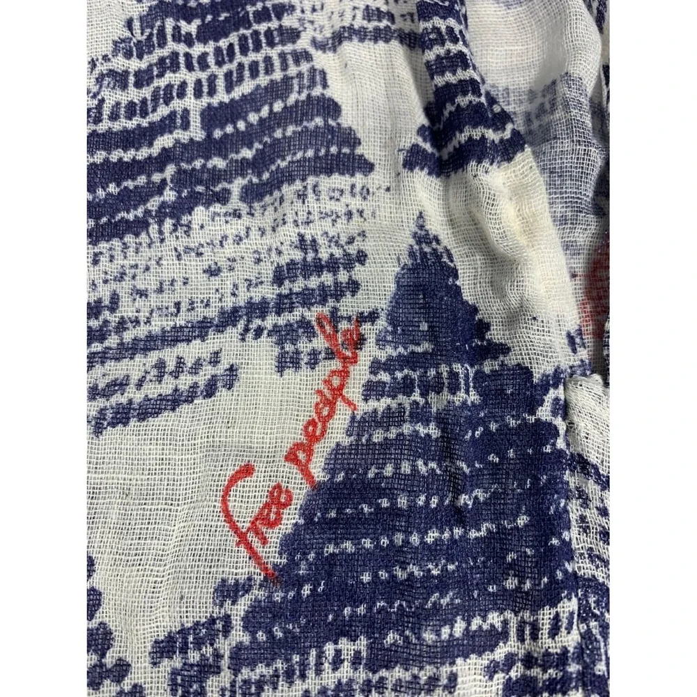 Free People Women's Hobo Shoulder Bag Large Blue All-over Geometric Print